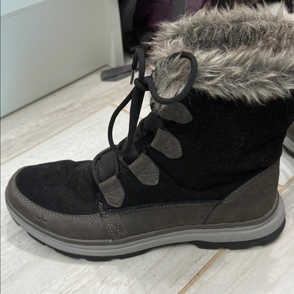 Ryka Black and Brown Fur-Lined Winter Boots - Picture 2 of 5